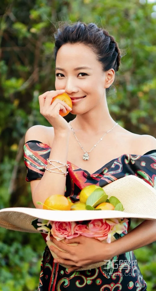 王璐丹果园写实手机桌面壁纸下载1