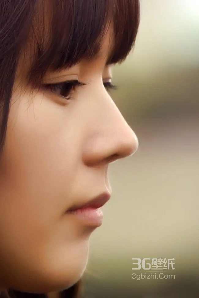 我忧伤只因我想你-治愈系美女手机桌面1