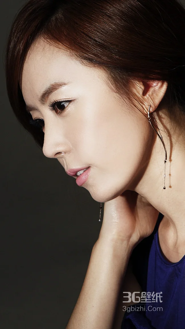 金有美高清头像壁纸1