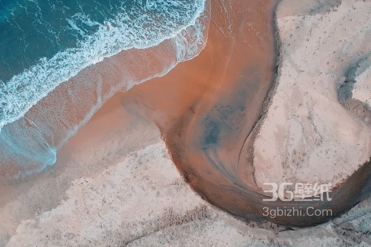 蔚蓝的大海沙滩，上帝视角的海滩图片5