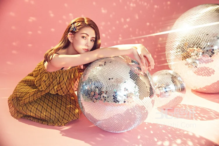 来自昆凌的一组《告白气球》主题高清写真8