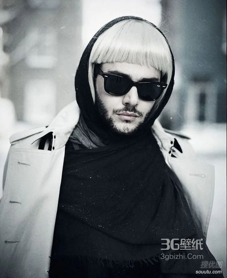 欧美帅哥街拍图片，酷帅的样子很有范3