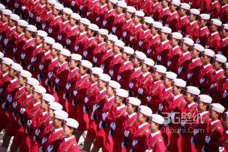 祖国60周年英姿飒爽的女兵方队6