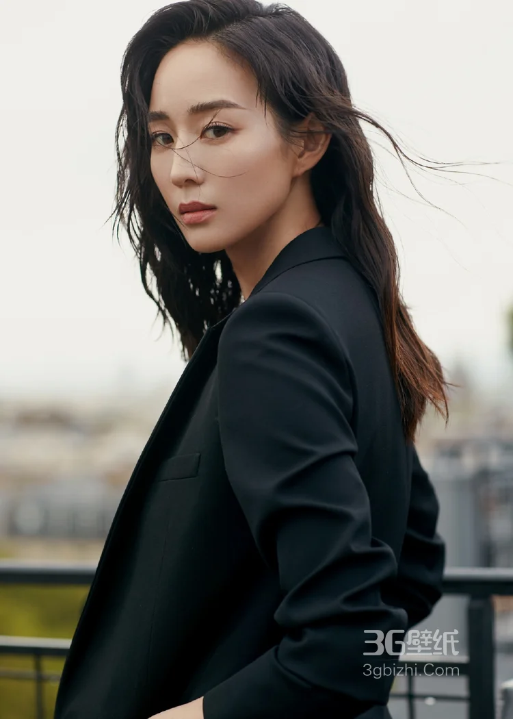 张钧甯干练性感，攻气十足黑色西服写真图片3