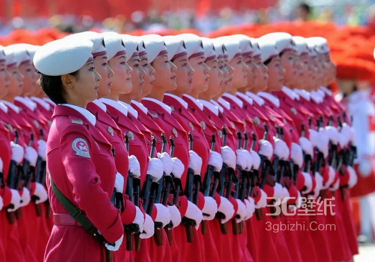 祖国60周年英姿飒爽的女兵方队9