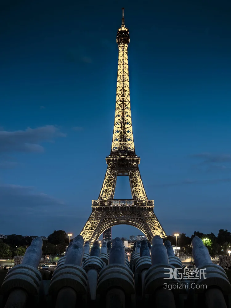 浪漫之都法国巴黎的埃菲尔铁塔图片8