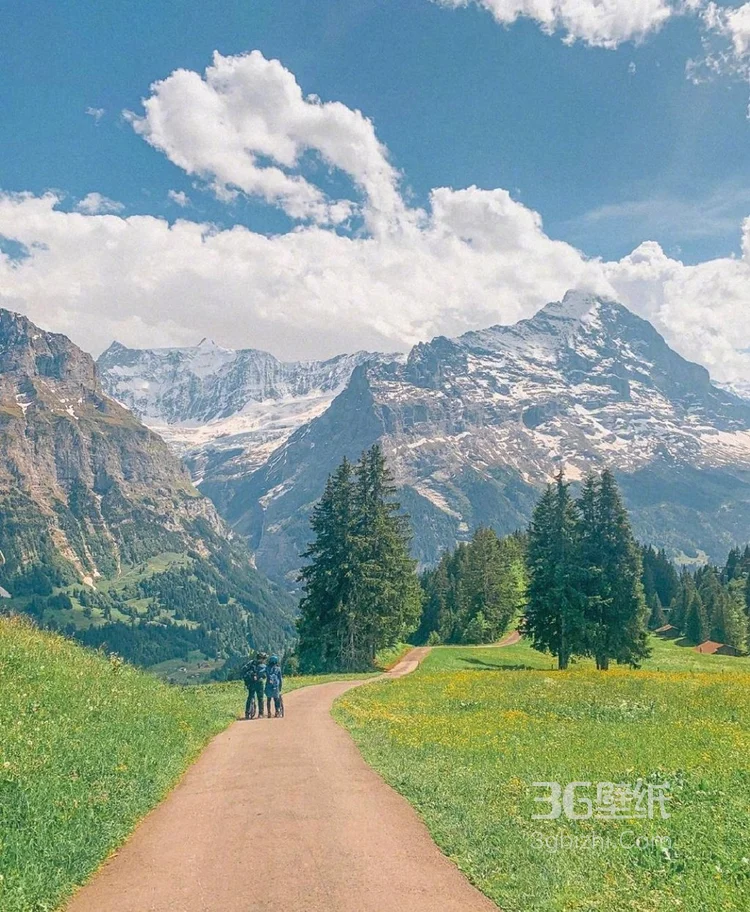 蓝天白云，大山城镇，唯美的国外风光图片2