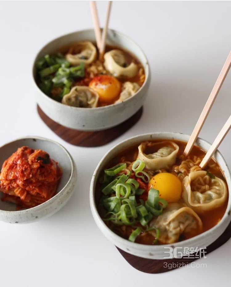 一人份韩式套餐鸡肉宽粉，泡菜，火腿，紫苏，辣椒等美食7