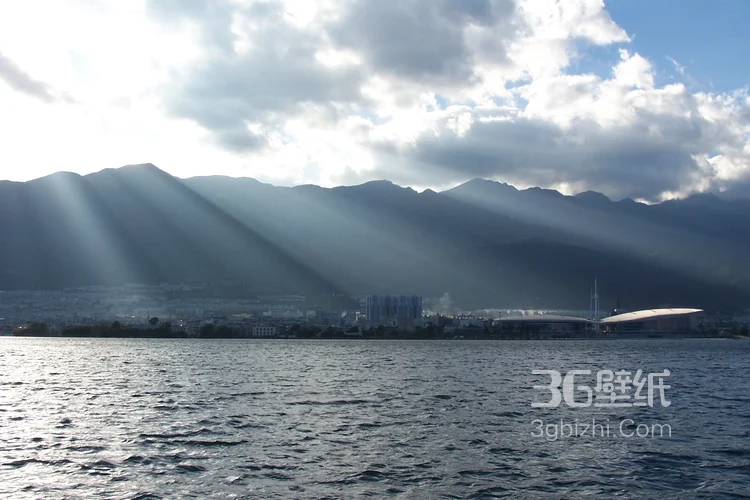 国内热门旅游地大理“洱海”高清图片2