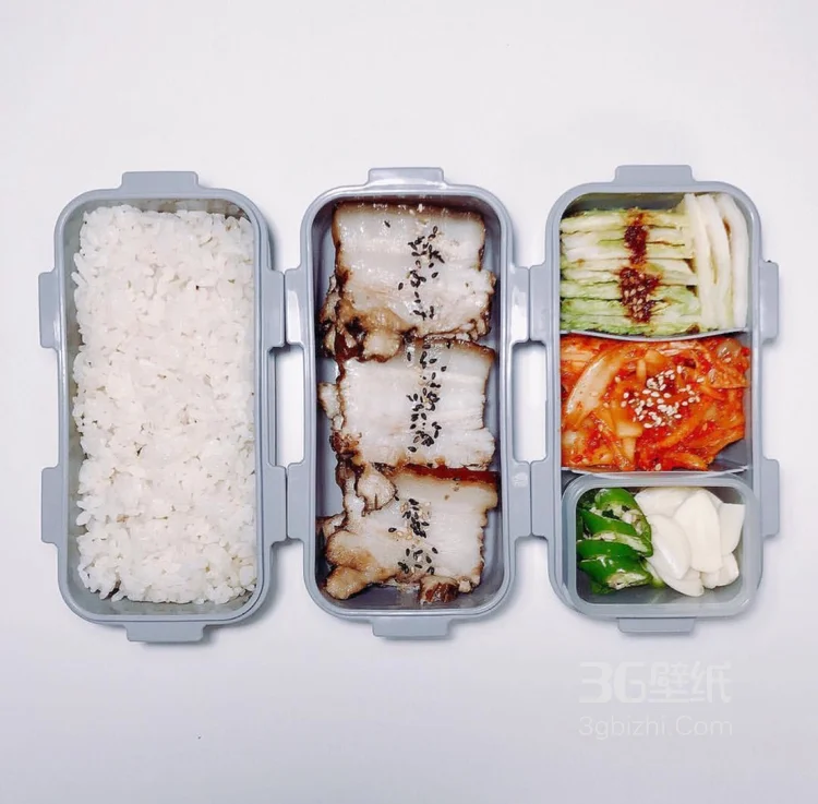 精致的韩式便当泡菜，沙拉，，橘子，粉丝等图片大全3