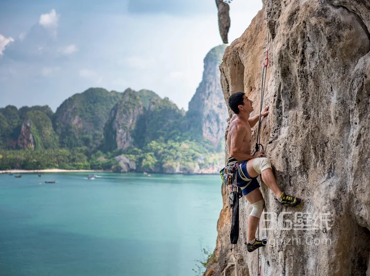 要技术，更需要胆识的高空攀岩运动图片大全2