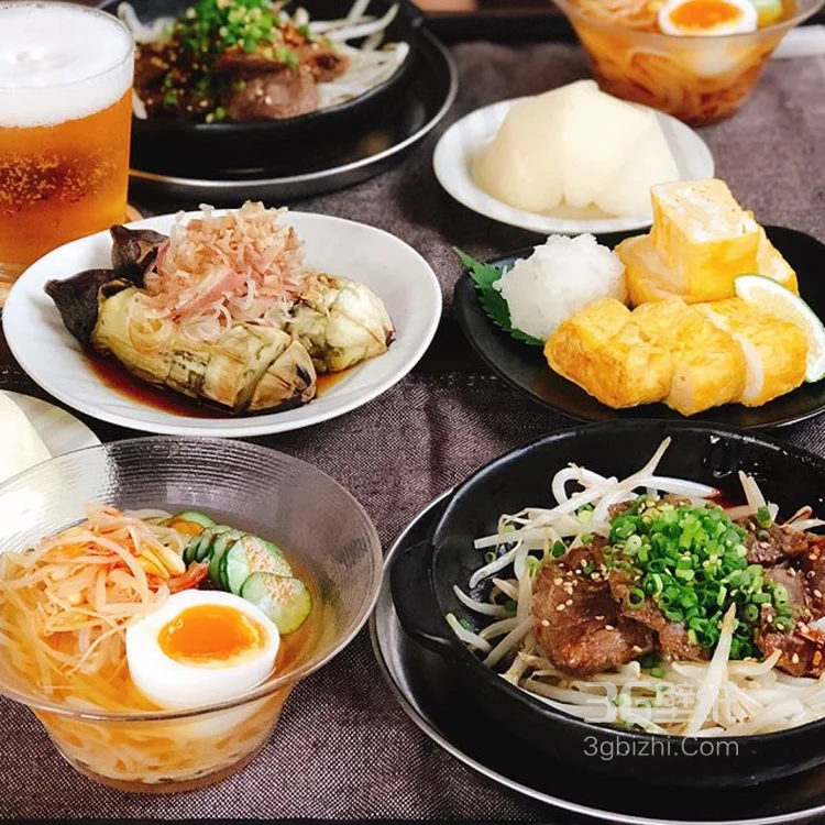 精美的凉拌，寿司，拌面，沙拉等美食图片4