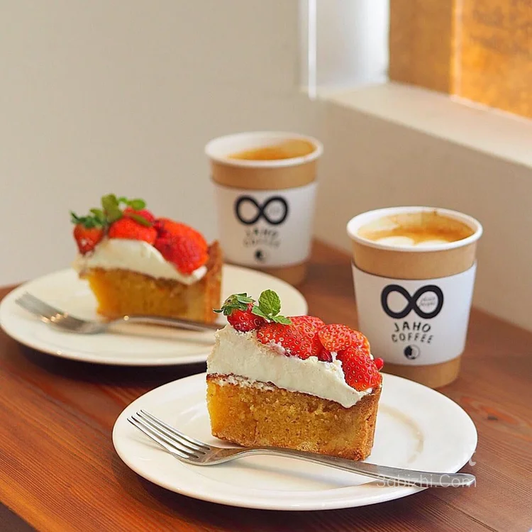 小清新早餐甜食配咖啡的美食图片3