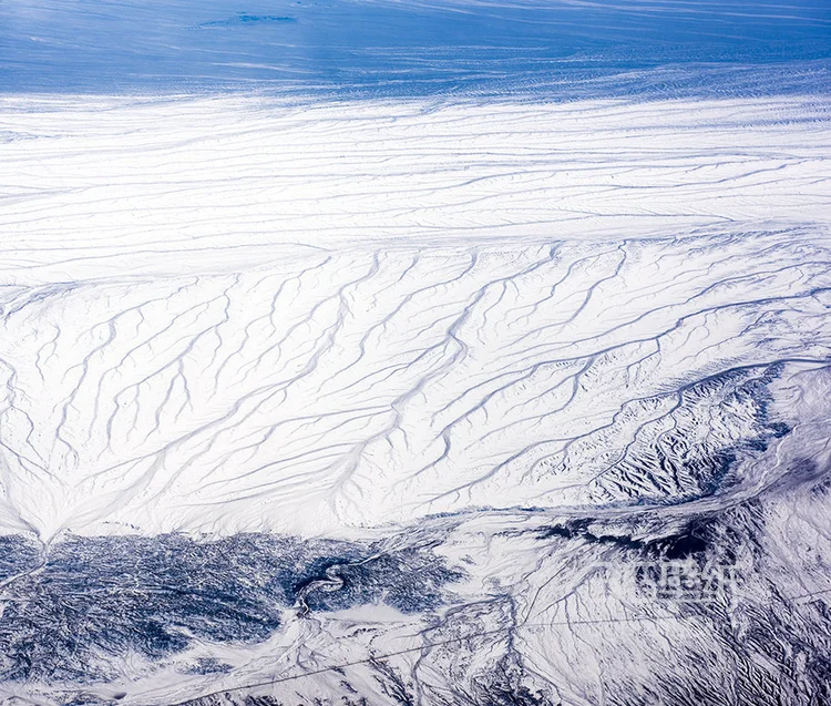 世界七大山系之一“天山”鸟瞰全景图唯美壮观图片3