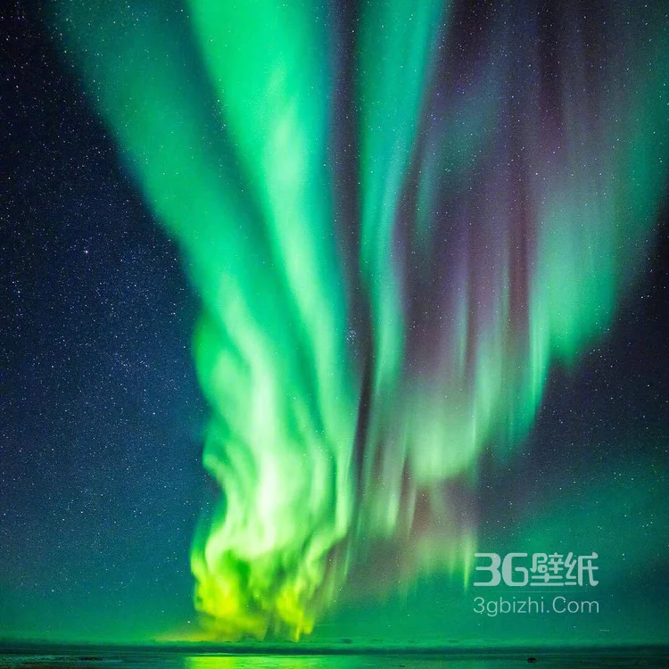 北极光唯美摄影图片，沉醉于这绚丽多彩的发光现象中2