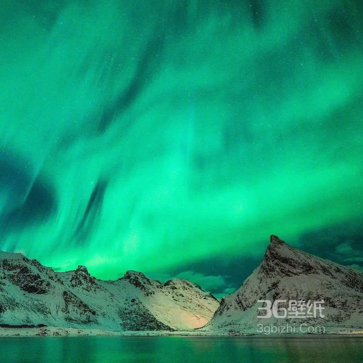 北极光唯美摄影图片，沉醉于这绚丽多彩的发光现象中7