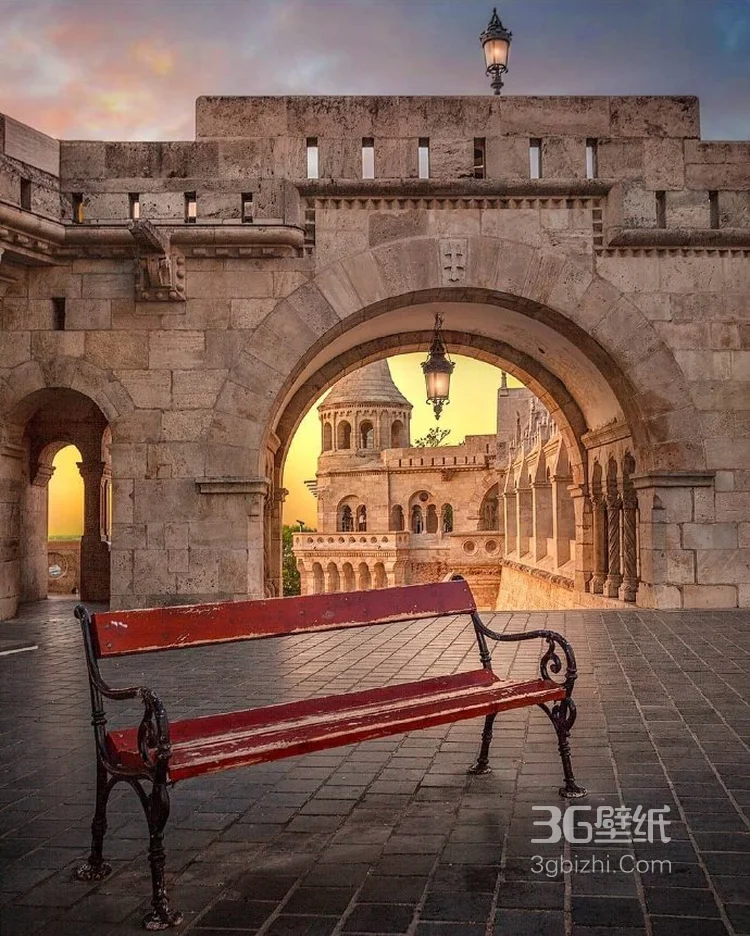 夕阳下的布达佩斯，唯美好看的匈牙利首都布达佩斯图片6