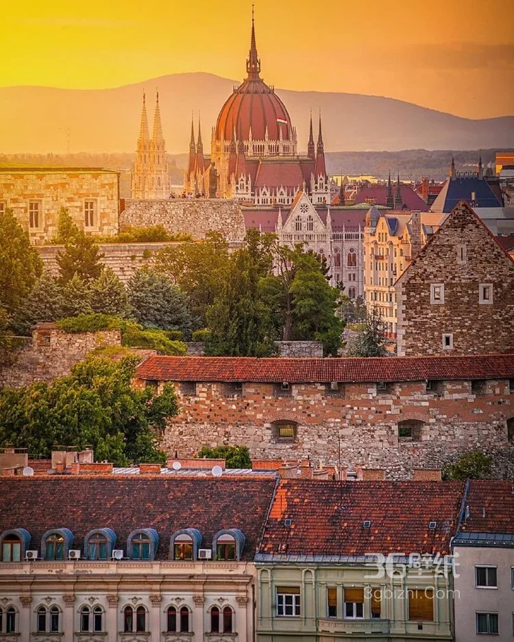 夕阳下的布达佩斯，唯美好看的匈牙利首都布达佩斯图片2
