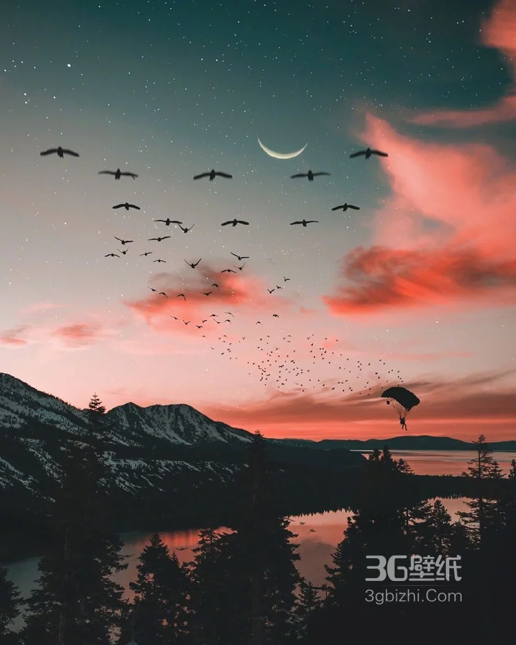 日月交相辉映，夕阳下的人和月牙，月白融合超好看图片5