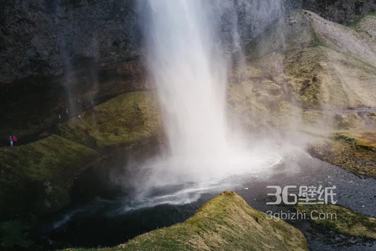 天然形成的大气的瀑布图片2