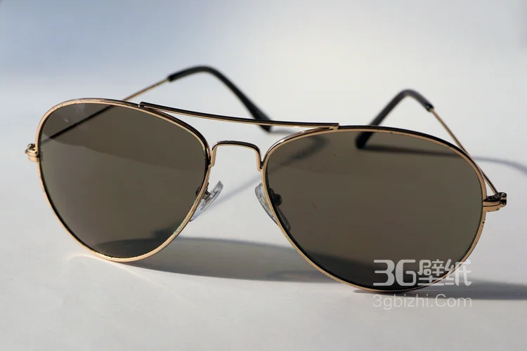 太阳眼镜图片，帅气的太阳眼镜图集11