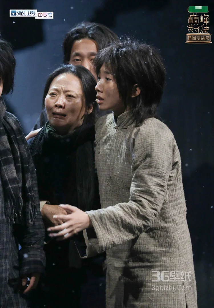 孟美岐我就是演员乞丐装舞台照，与李冰冰搭戏眼含泪光5