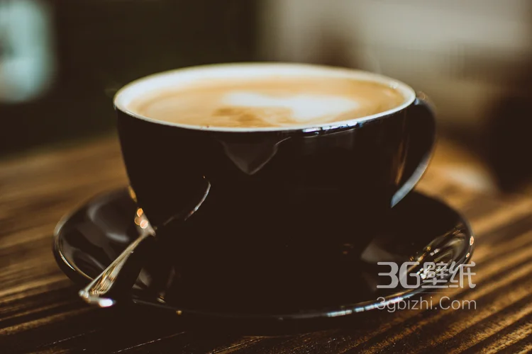 唯美静物黑色的咖啡杯和香浓的咖啡图片9