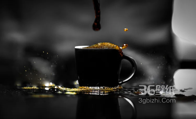 唯美静物黑色的咖啡杯和香浓的咖啡图片4
