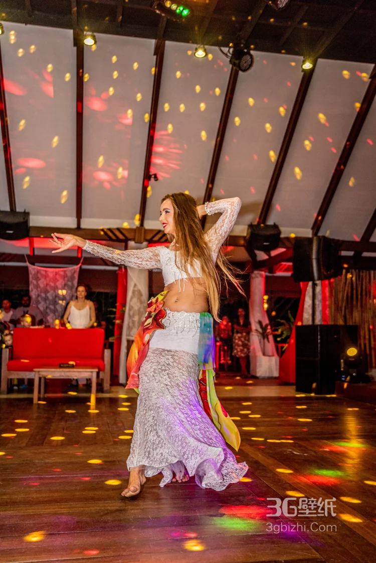 传统的印度男女和印度美景图片5