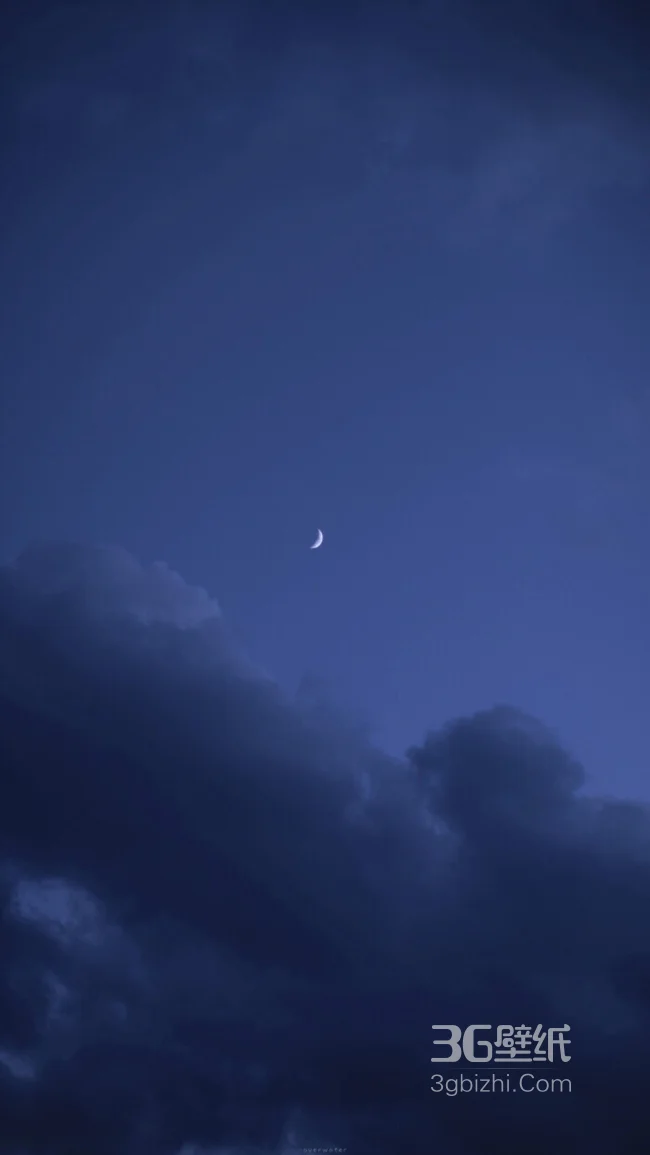 云层上的弯月高清手机壁纸1