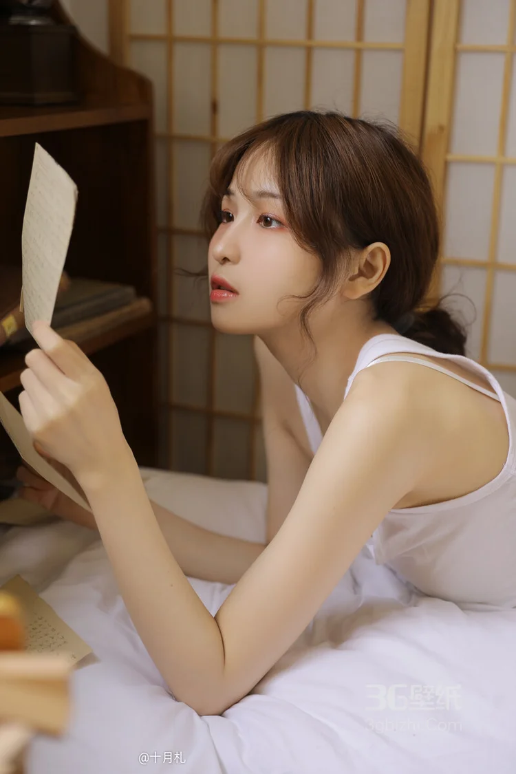 日式小木屋的魅力动人可爱少女写真美照4