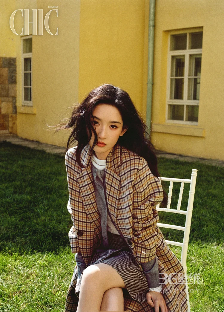 王玉雯时尚牛仔，裙装系列 不同个性酷飒秋装户外穿搭登封写真美照2