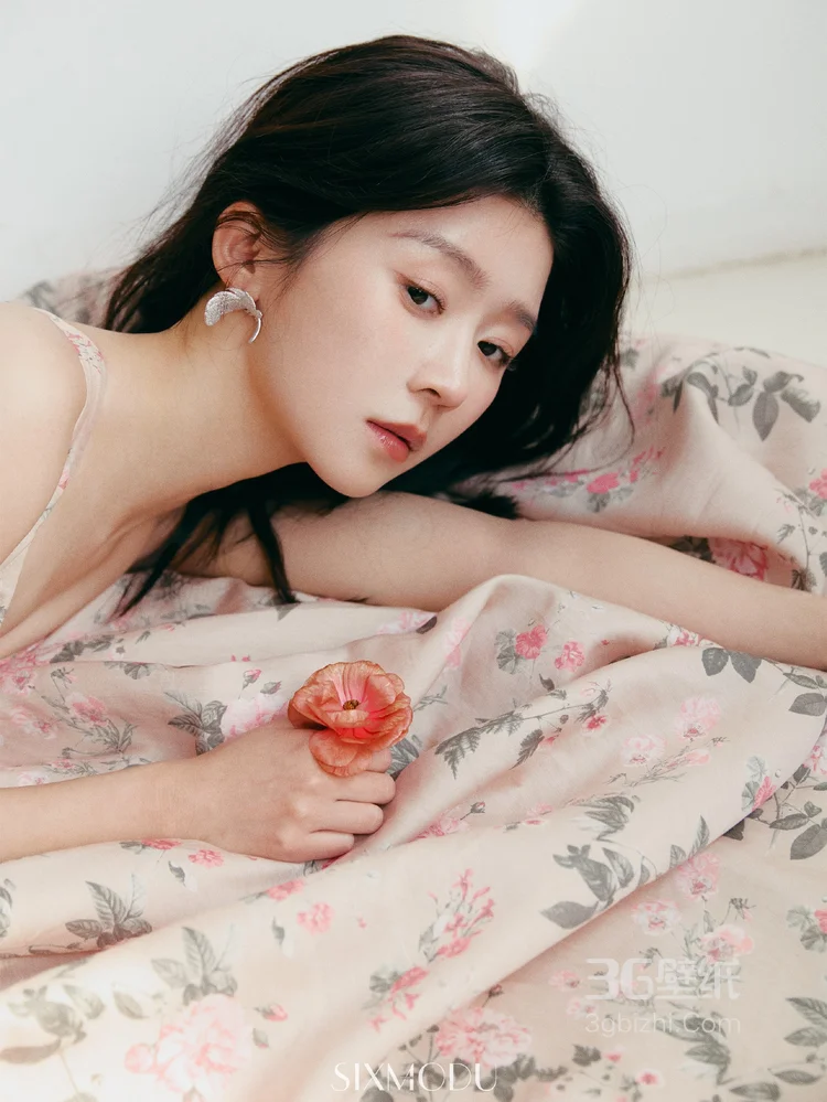 宋伊人亲近自然清新写真，随性气质，尽显人与自然和谐融合的美感9