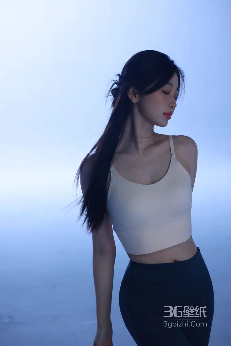 虞书欣紧身背心加瑜伽裤穿搭显紧致身材超高清写真，粉扑扑的画面太美啦9