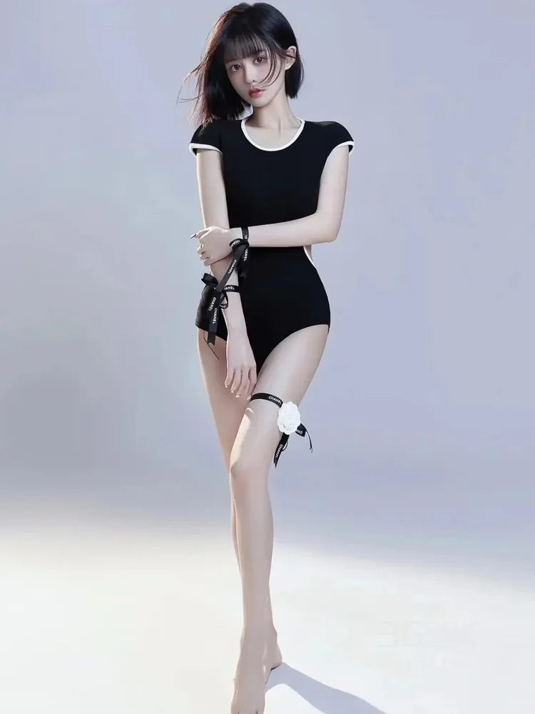 裸艺，女性局部身材摄影，性感湿身女人高清微距摄影图片6