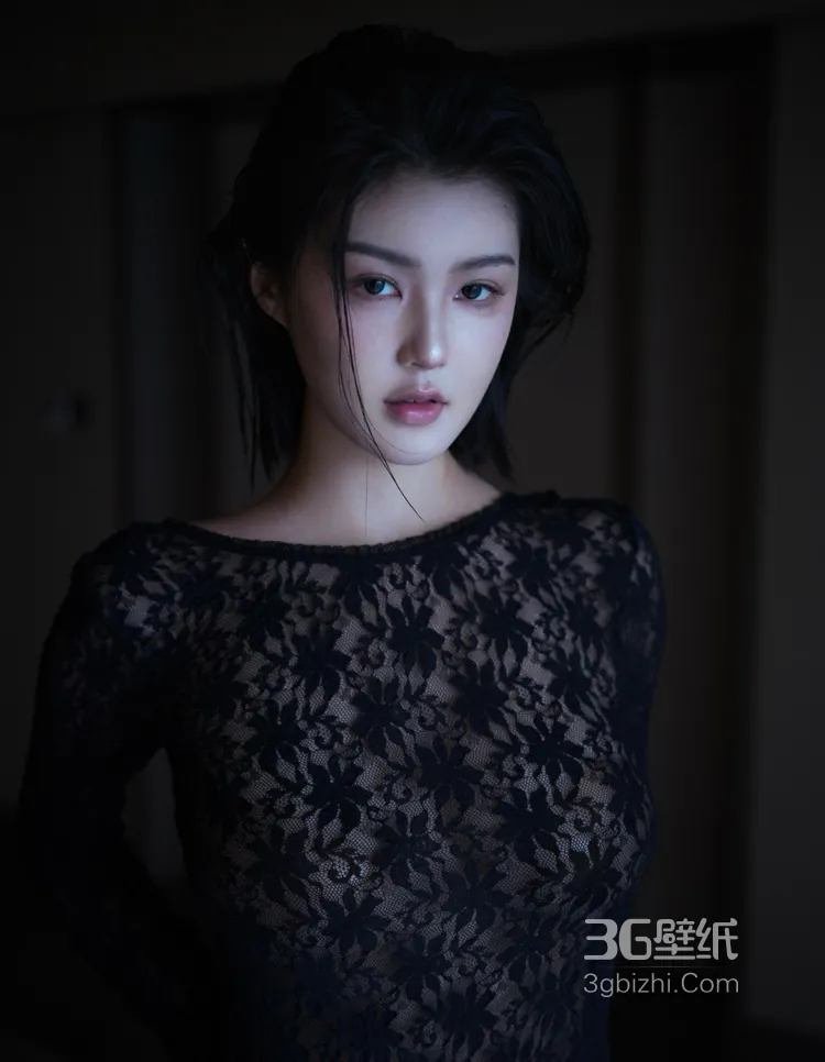 网红美女程儿，黑色镂空连衣裙氛围感私发，一举一动皆迷人10