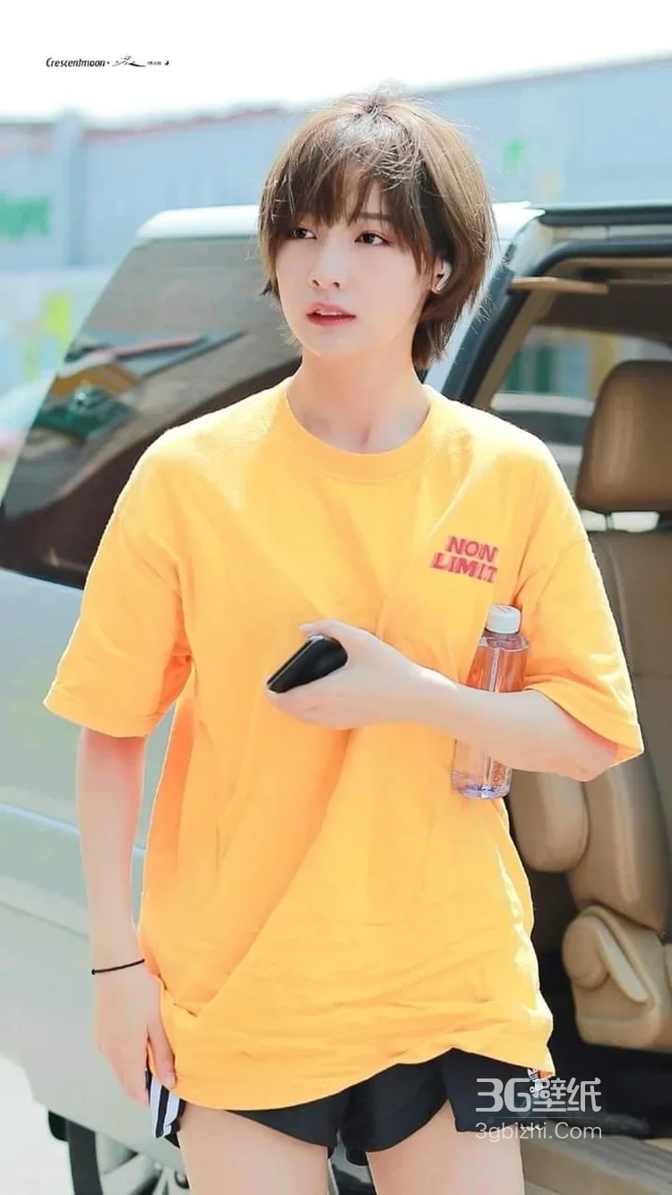 短发女星内地女歌手赵粤生活照合集3