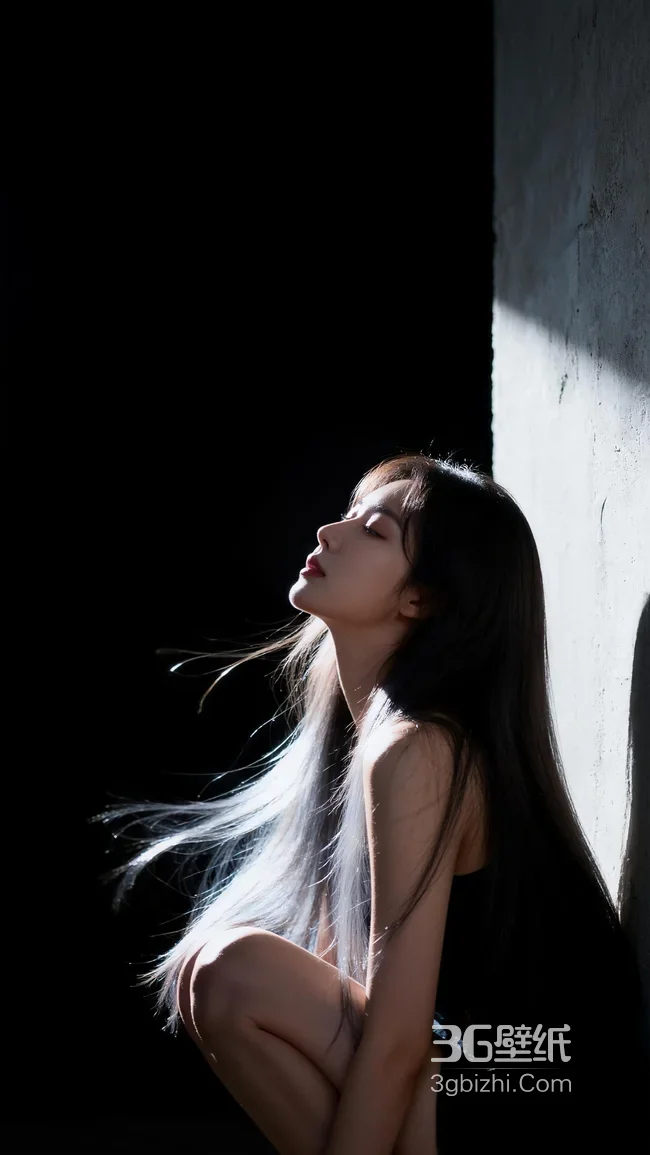 光影长发少女暗黑风蹲姿壁纸 清冷氛围感壁纸1