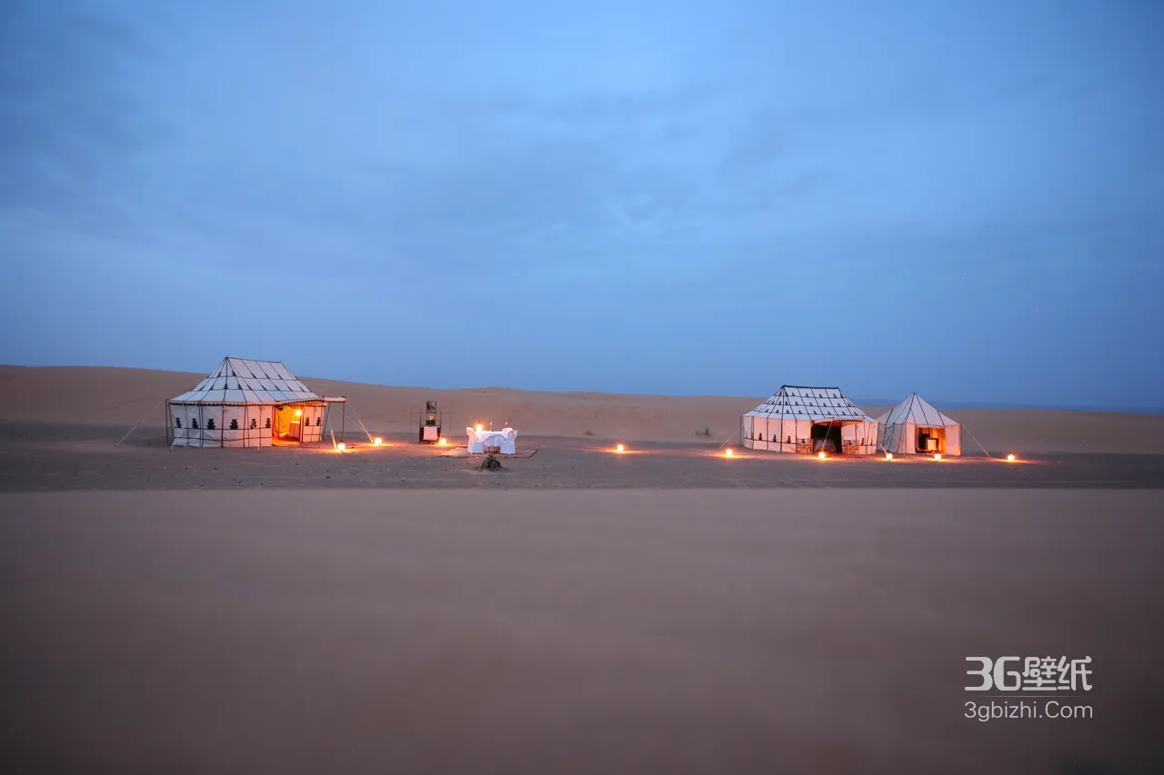 沙漠帐篷营地·唯美夜色 摩洛哥风沙漠露营电脑壁纸1