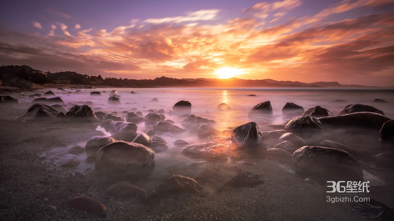 海岸礁石日落霞光·唯美自然风景电脑壁纸1