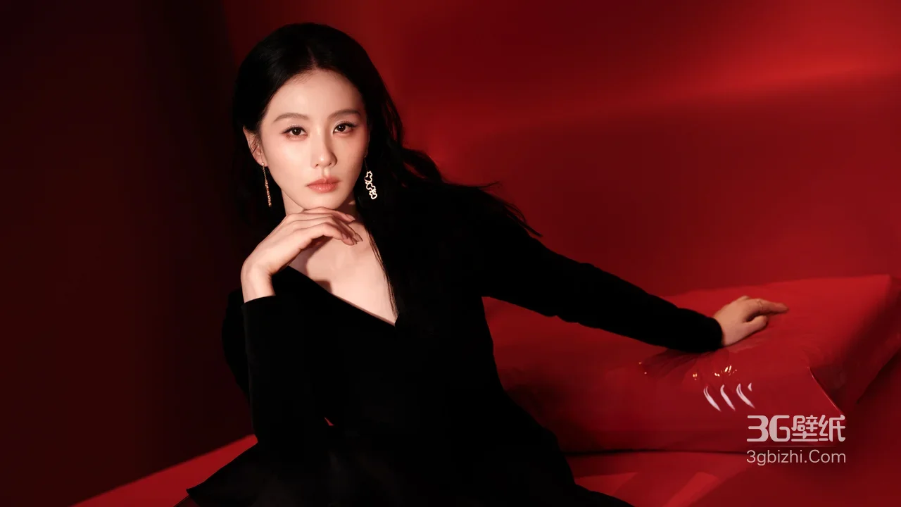 刘诗诗·黑色深V礼服 冷艳高级风时尚写真 高质感桌面背景参考1