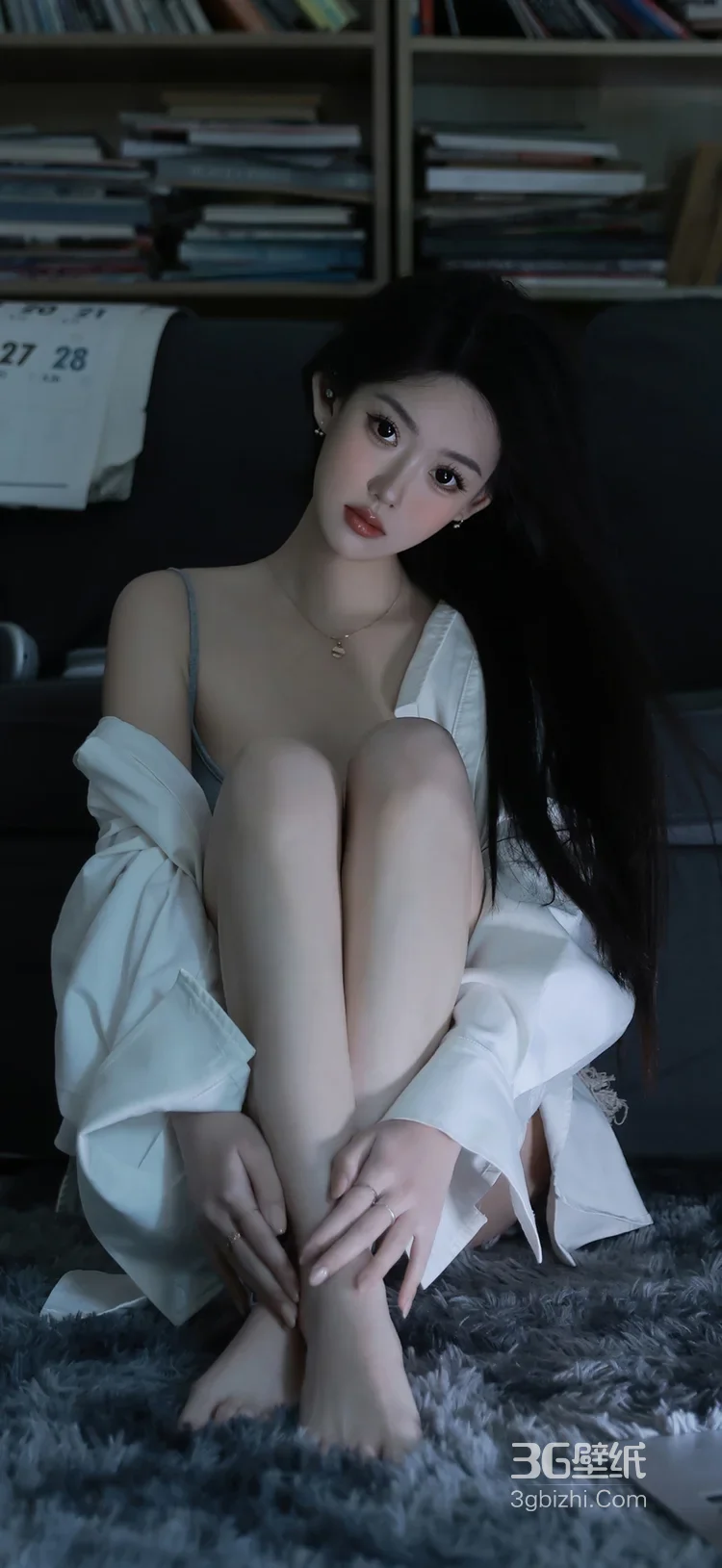 居家慵懒风女生·书房沙发写实氛围感写真 高热度女生图2