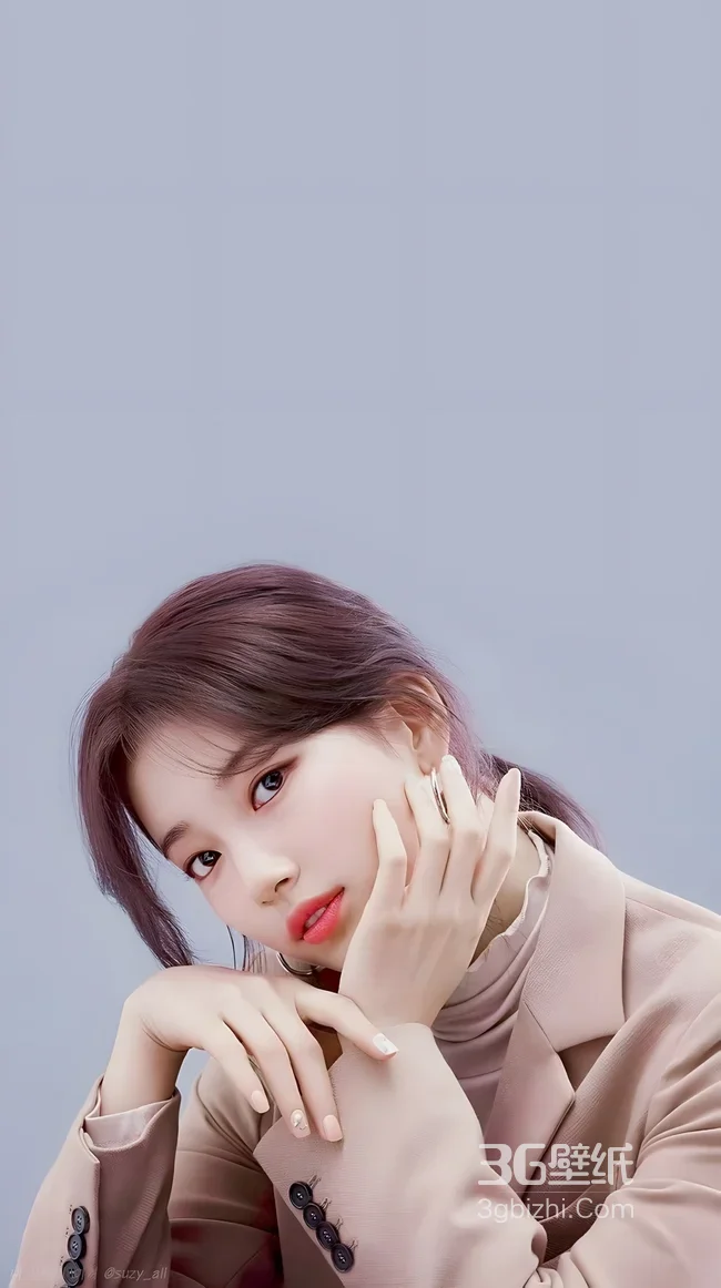 裴秀智·温柔气质 简约清新风 明星写真壁纸1