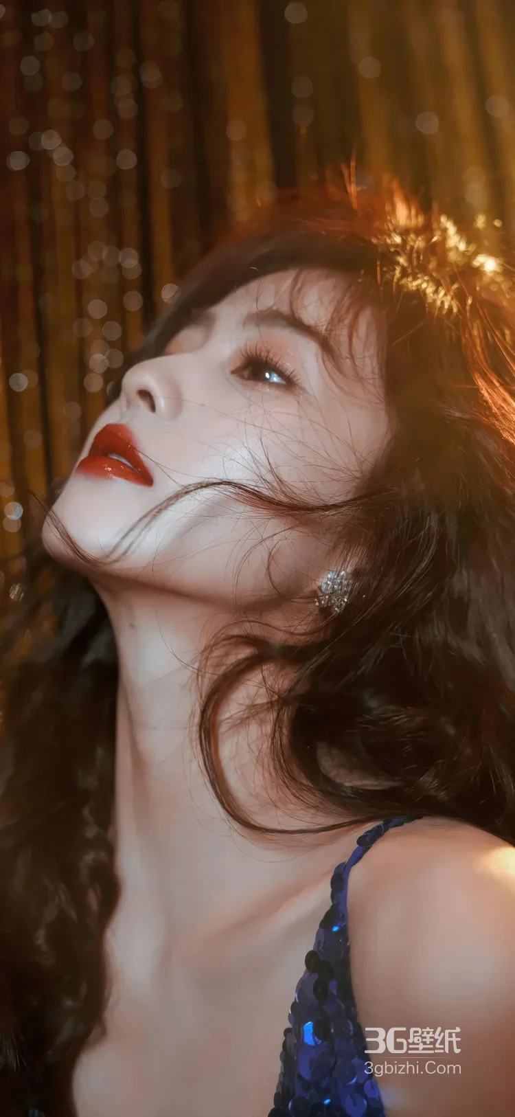 复古唯美卷发女生·亮片裙红唇氛围感女生写真1