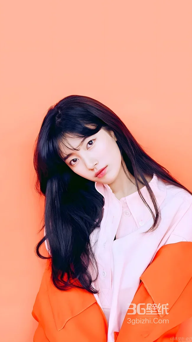 裴秀智·长发粉衣 韩系清新风 明星甜美壁纸1