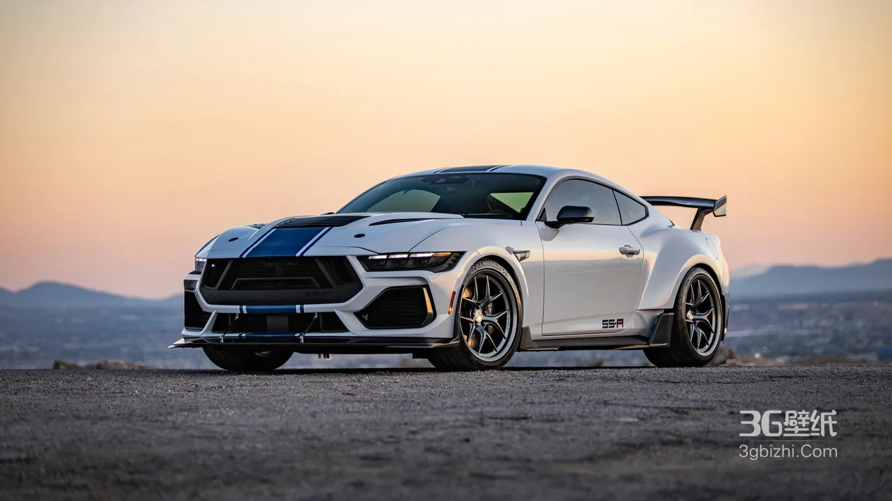 白色福特Mustang改装跑车·炫酷写实·汽车电脑壁纸高清1