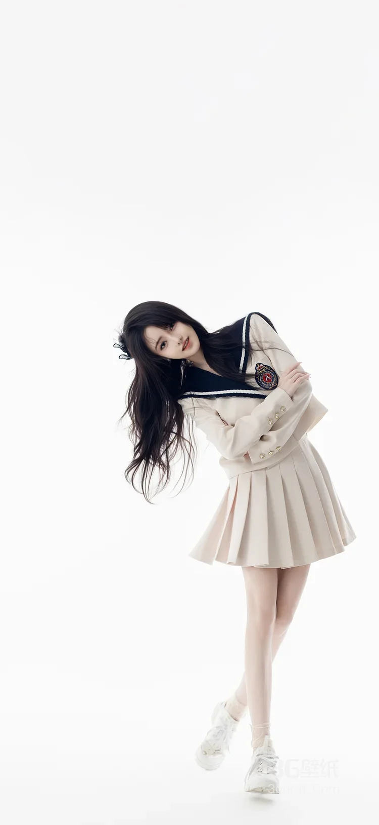 学院风水手服长发女生 日系清新写真女生图片推荐2