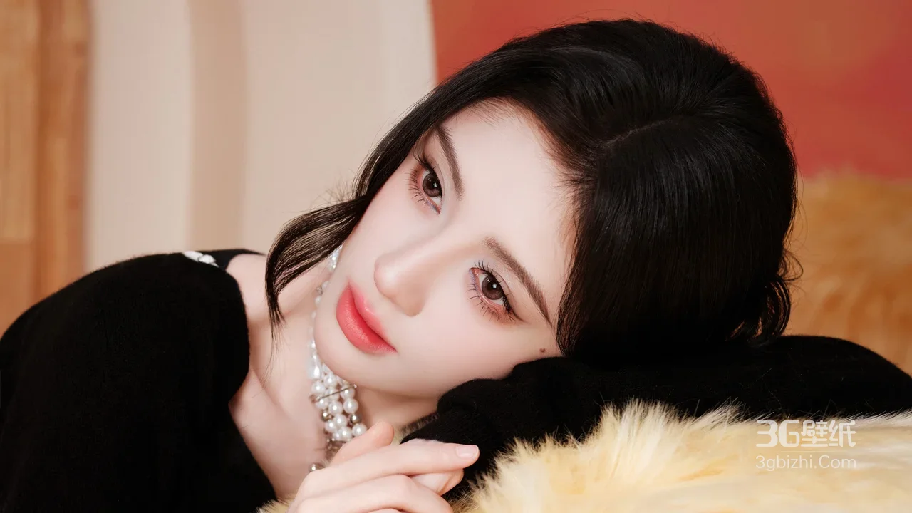 鞠婧祎·精致妆容唯美风明星写真 高质感电脑壁纸1