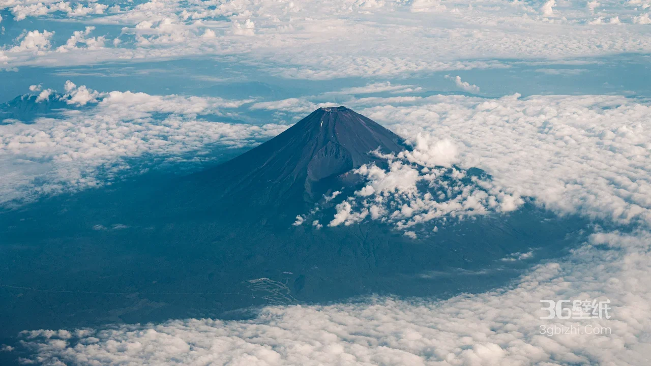 富士山·云海环绕 唯美写实 自然景观电脑壁纸1