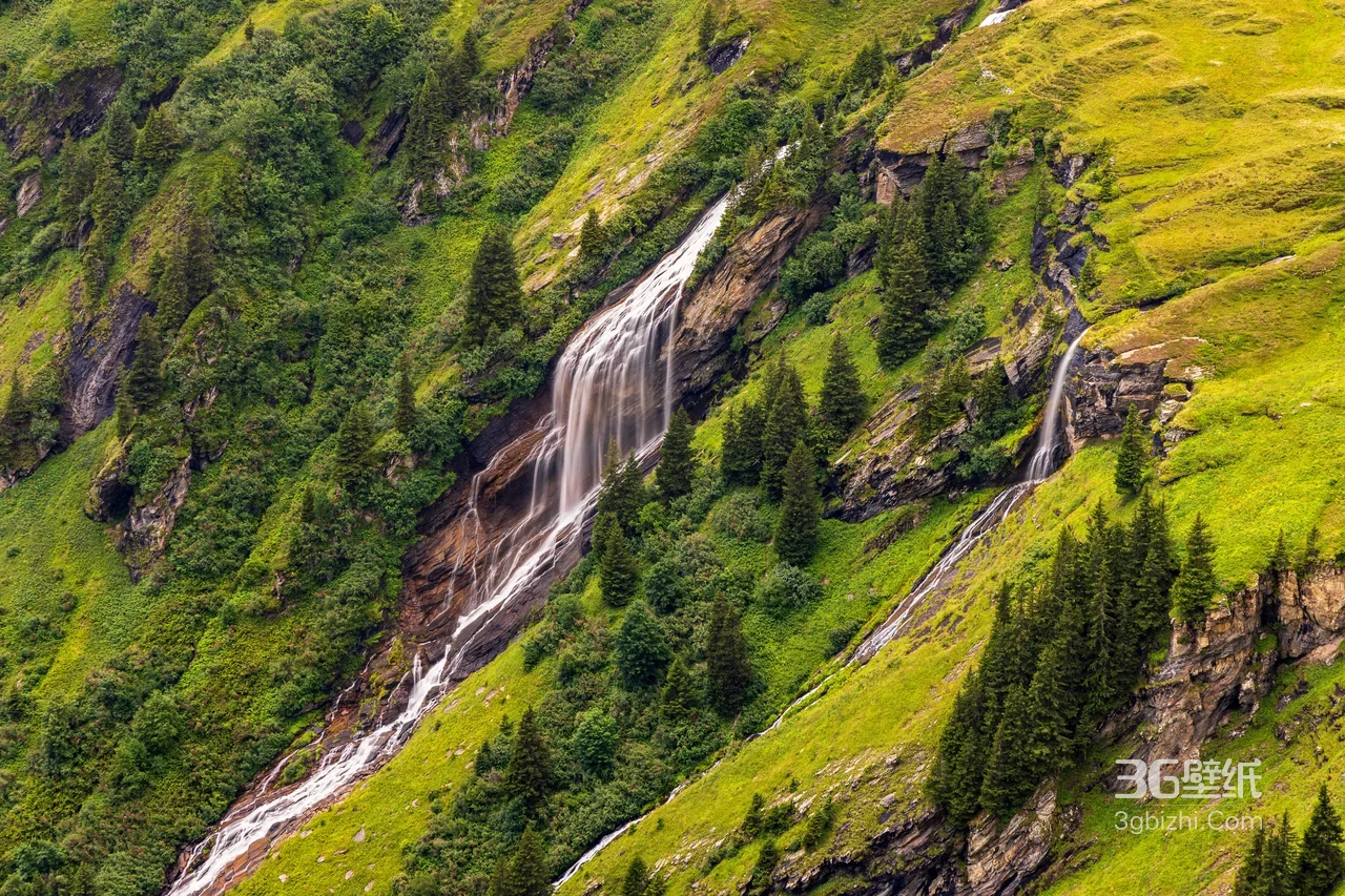山间瀑布翠谷·唯美自然风·高山流水电脑壁纸1